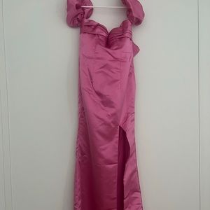 BRAND NEW Satin Prom/Bridesmaid Dress